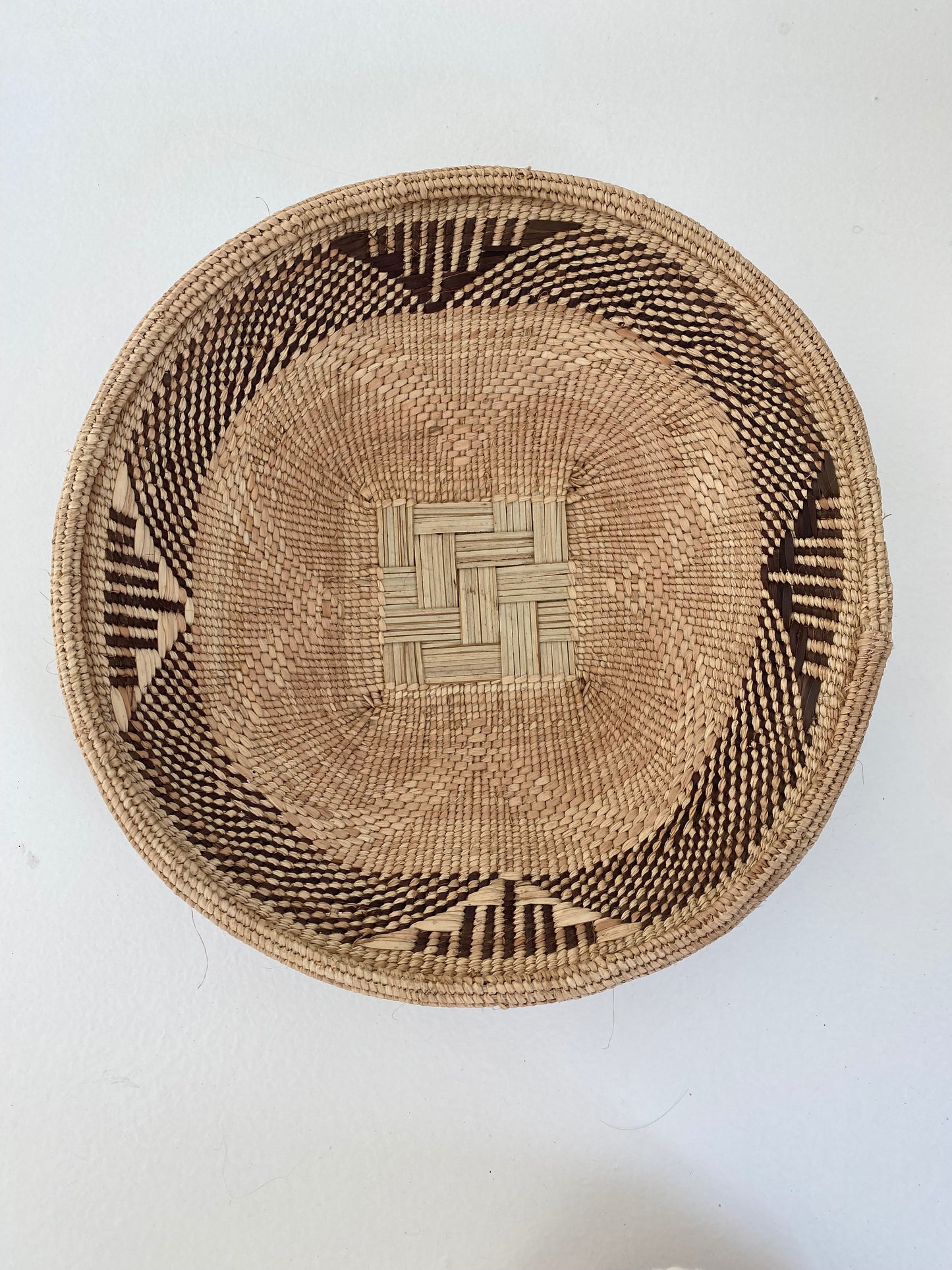Tonga/Binga basket Natural/Brown Small