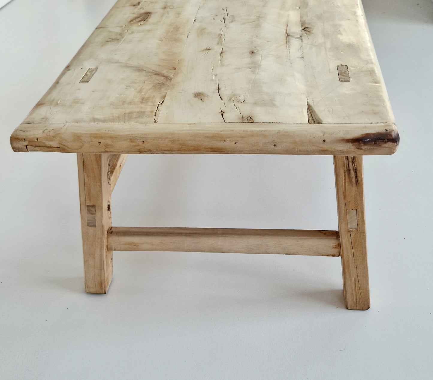 Chinees oud houten tafeltje #5 (93,5x48x40,5)