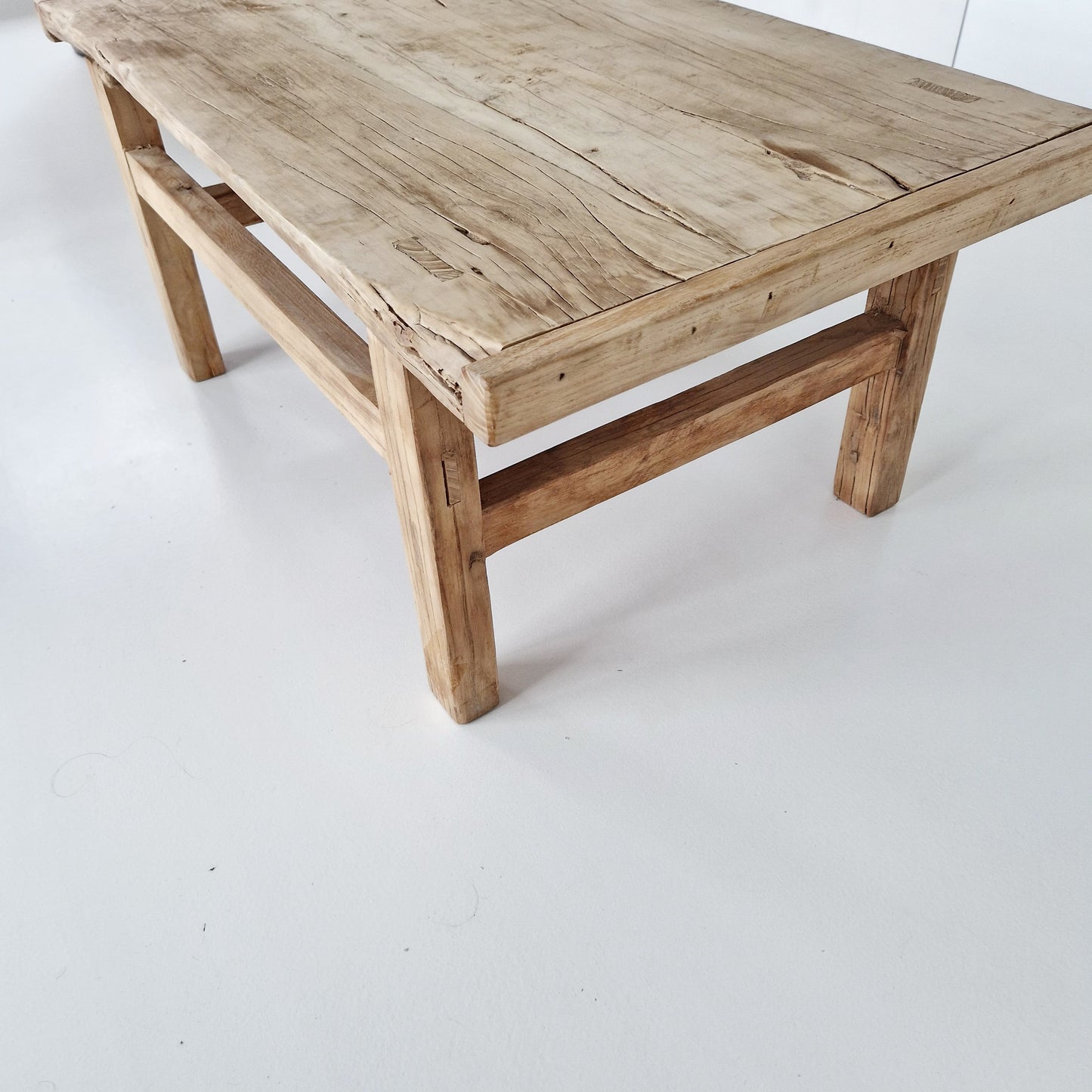 Chinees oud houten tafeltje #7 (90,5x53x40)