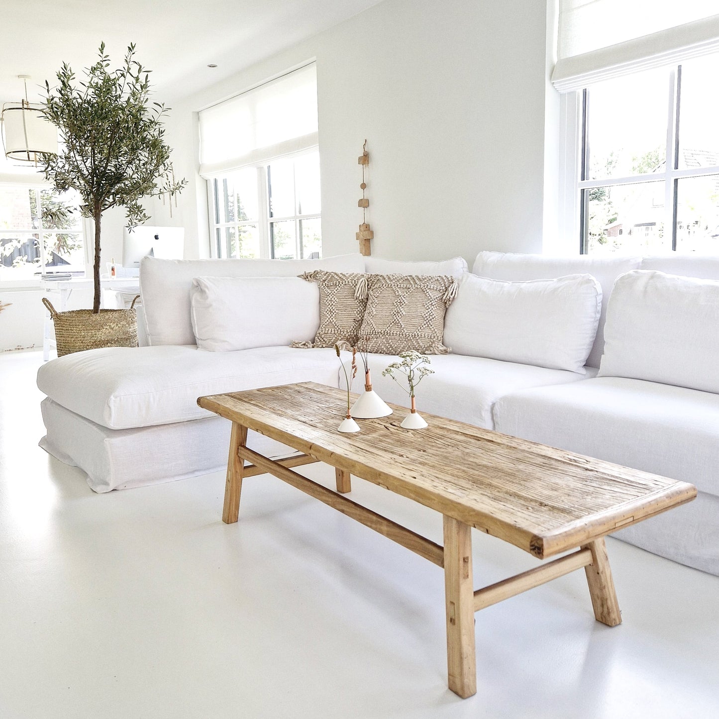 Chinese oude houten tafel lang Nr. 2 (164x50x41cm)