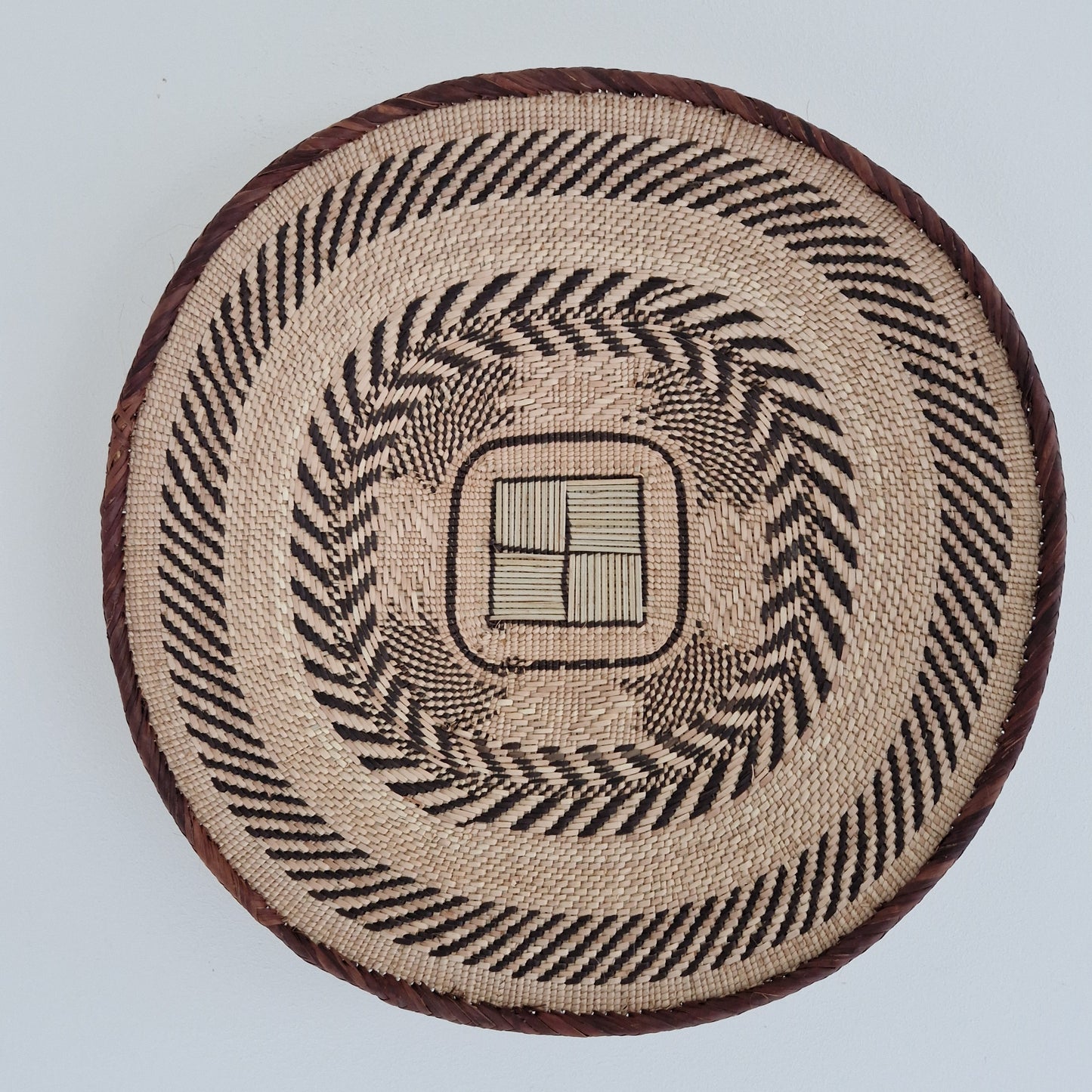 Tonga/Binga basket Natural/Brown Medium