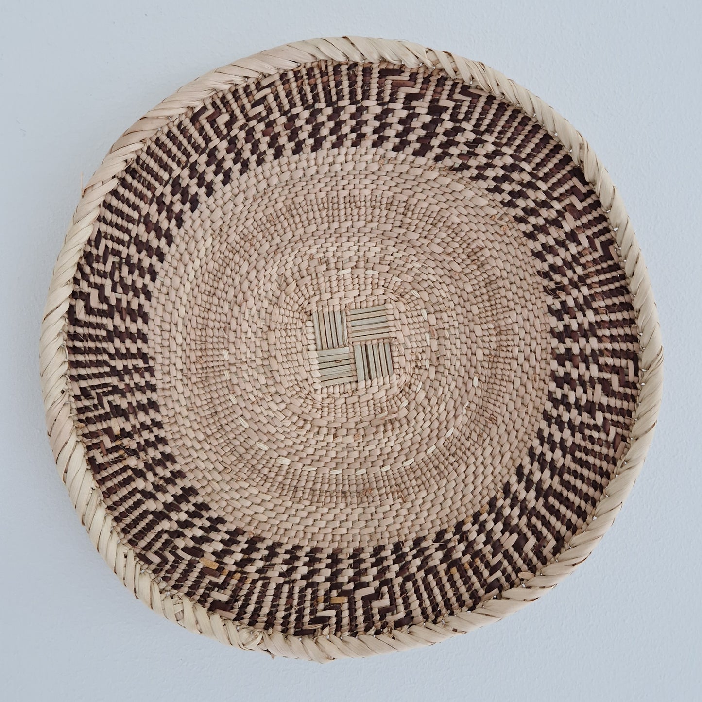 Tonga/Binga basket Natural/Brown Small