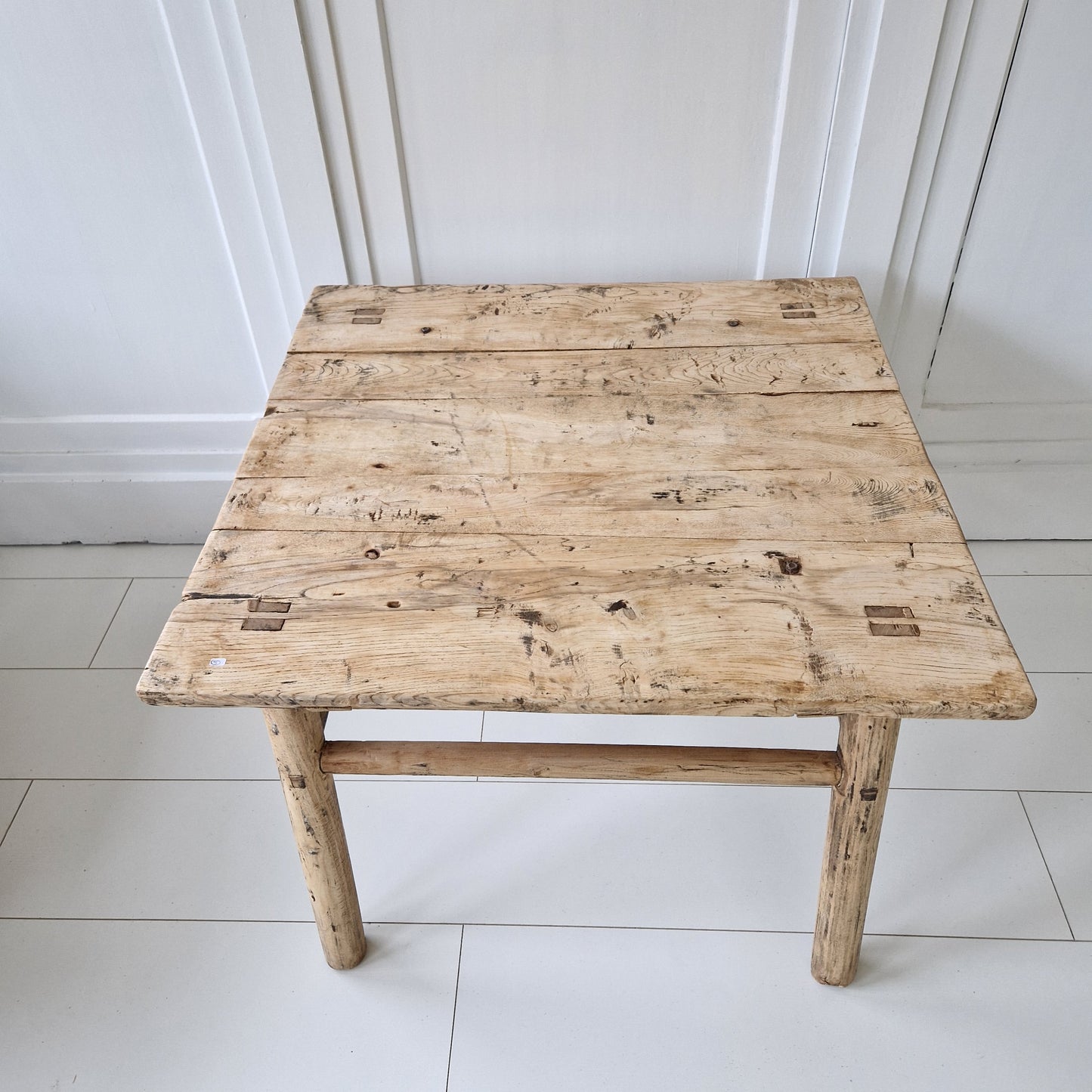 Chinees oud houten tafeltje (67x68x51,5cm)