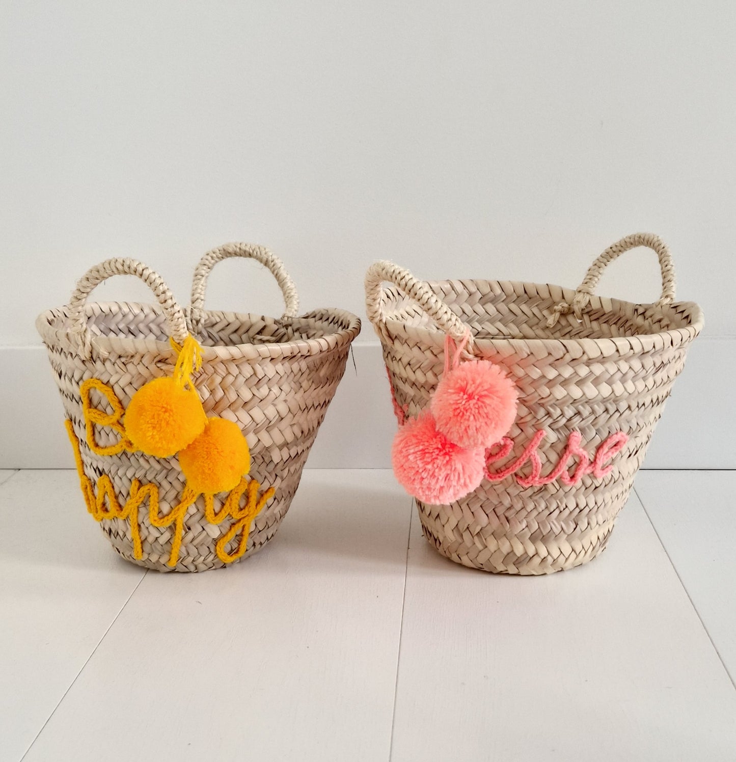 Kids Basket Be Happy met pompoms