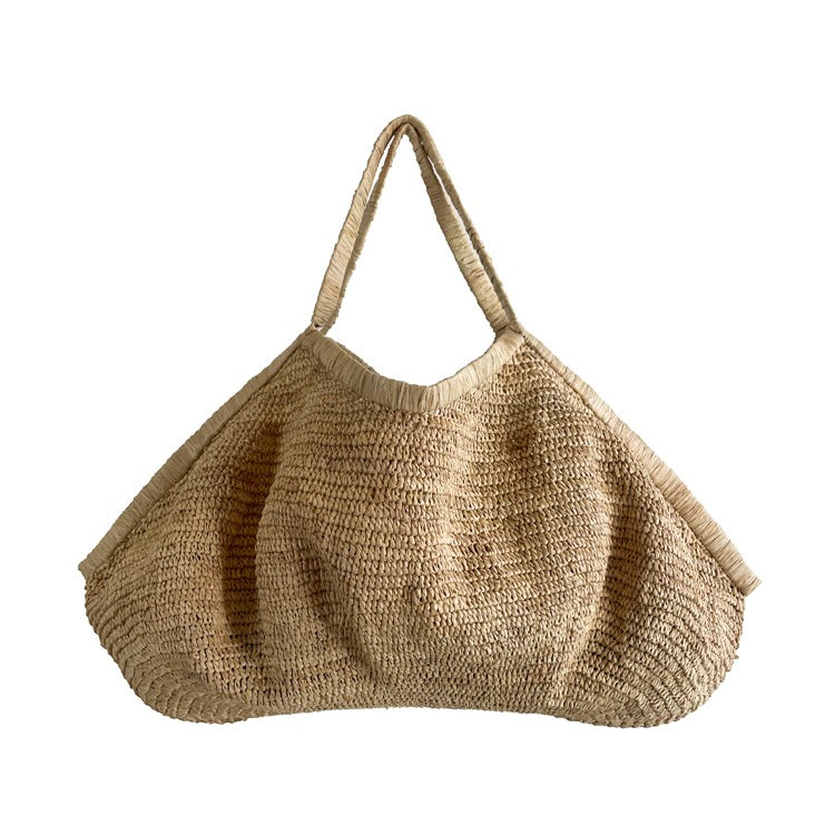 Aina Bag L Naturel van Made in Mada, handgeweven raffiatas met brede rand in zachte, natuurlijke kleur