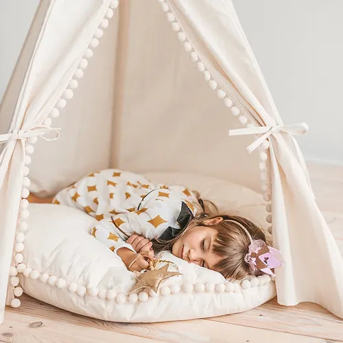 Boho Tipi tent met Pom Pom