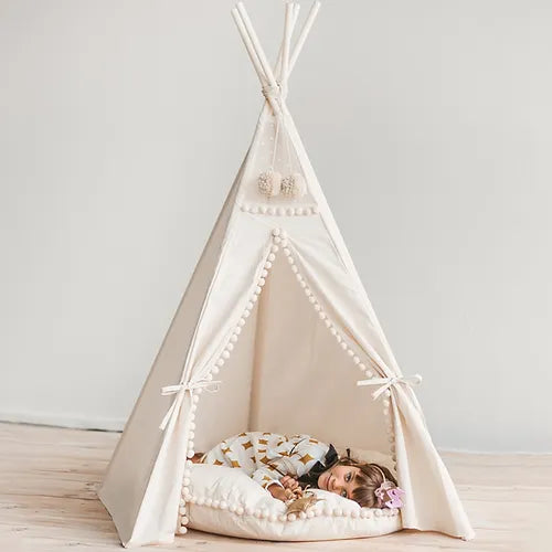 Boho Tipi tent met Pom Pom